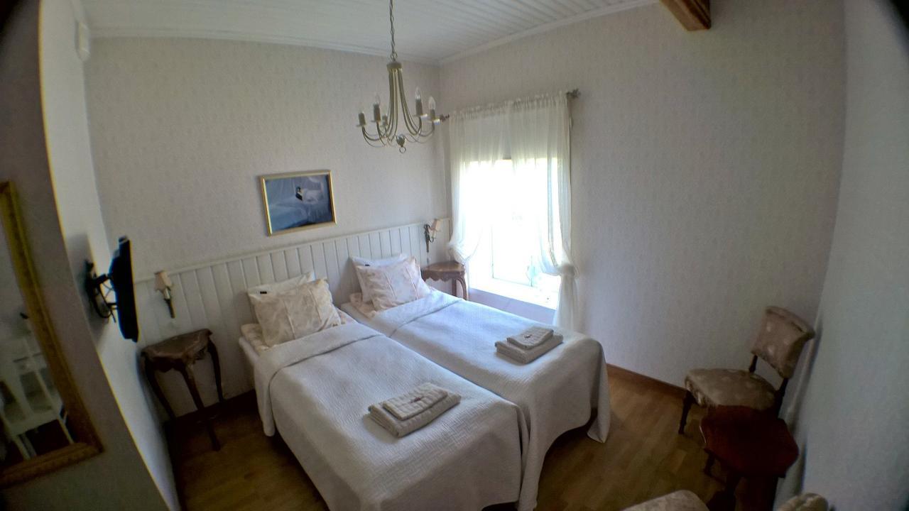 Vaeaeksyn Apteekinmajoitus Hotel Екстериор снимка